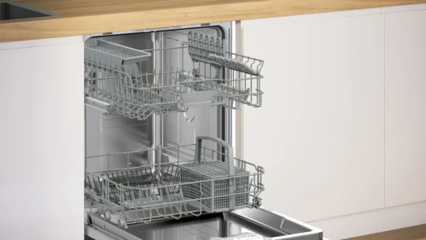 Indaplovė Bosch SMU4HKI72S
